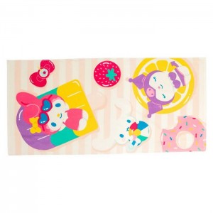 Hello Kitty Hello Kitty and Friends Ice Cream Float Beach Towel Multicolor | AU_HK26395